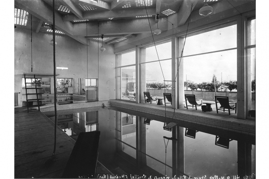 Piscine pour le Vicomte de Noailles, © Robert Mallet-Stevens