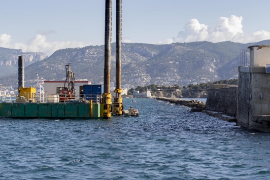 1ère pierre chantier grande jetée