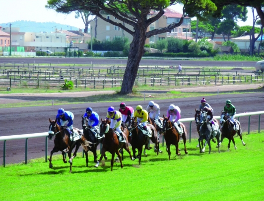 Course ©Hippodrome de Hyères