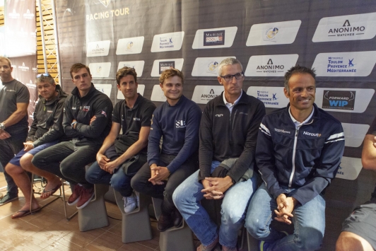 Les skippers des équipages internationaux 