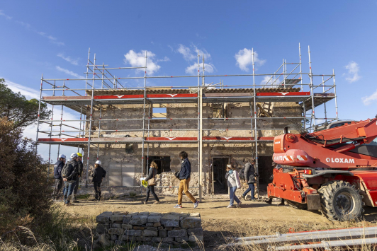 Visite du chantier de restauration du tympan et batiments du salin des Pesquiers