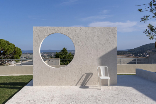 Villa Noailles: exposition Tolix