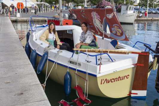 Bateau - Les Crafties - Port de Toulon, quai de la Sinse