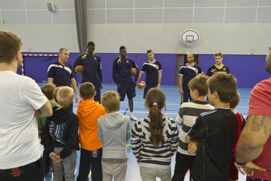 MIG basket