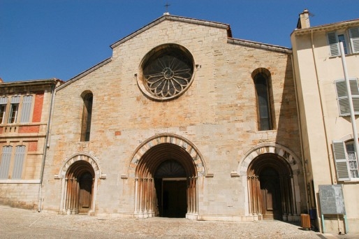 Hyères - L'église paroissiale Saint-Louis