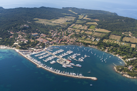 Port de Porquerolles à Hyères