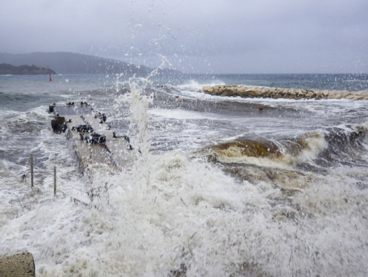 Tempête dans le port de l'Ayguade ©Chantal Jomard 