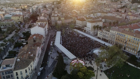 Inaugurarion place Clemenceau à Hyères, vue du ciel (c)Ville d'Hyères