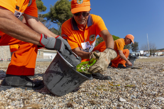 Formation Infra Polmar - Nettoyage du littoral - Carqueiranne