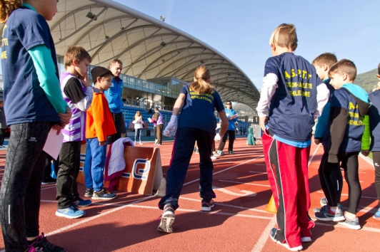 Une centaine d'enfants sont venus au défi Athlé samedi 12 au complexe sportif Léo Lagrange
