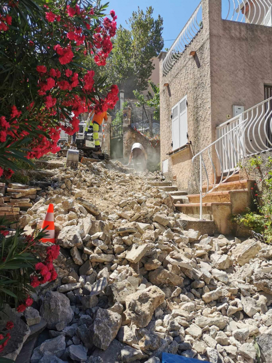 Le Revest-les-Eaux pendant travaux