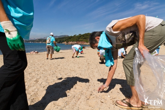 Le Pradet La Garonne - nettoyage des plages