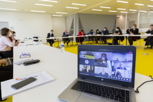 Séance de travail sur la précarité étudiante © O. Pastor TPM