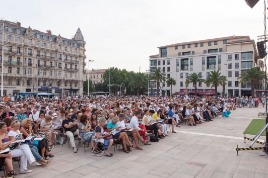 Présentation de saison au public