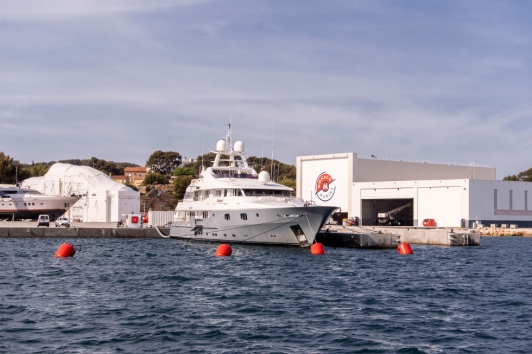 Chantier naval Monaco Marine à La Seyne-sur-Mer