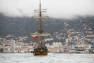 L'Hermione quitte le port de Toulon, lundi 9 avril