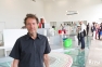Pierre Charpin, designer et président du jury cette année, présente "Villégiature": une quarantaine d'objets et des dessins réalisés entre 1990 et aujourd'hui
