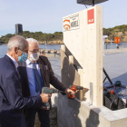 Pose premiers éléments de bois - future gare maritime/capitainerie - Tour Fondue